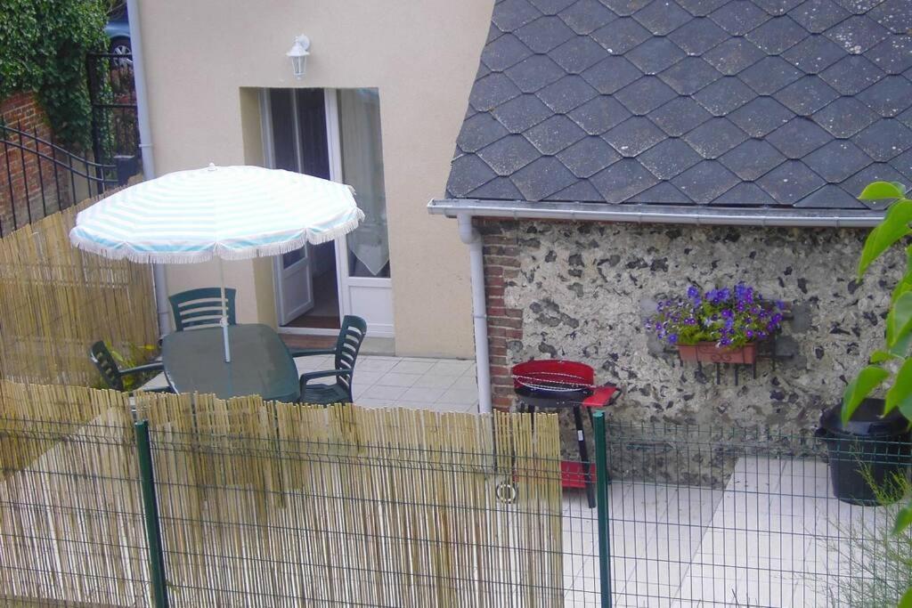 Maison Le Four A Chaux Criel-sur-Mer Exterior foto